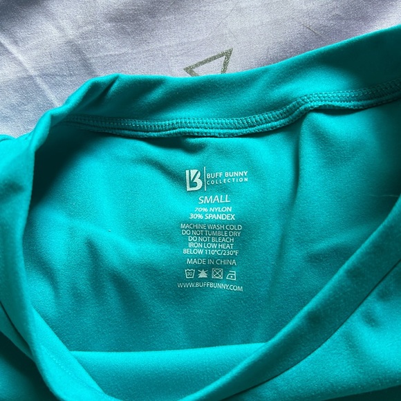 Buffbunny live crop top - Picture 2 of 3